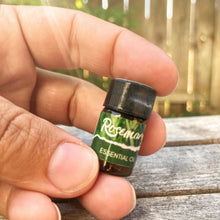 Load image into Gallery viewer, Rosemary 🌿 Essential Oil 💧
