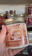 Load image into Gallery viewer, &quot;Bake a family recipe&quot; 🌰 Gingerbread + nutmeg, molasses 🧣 Soy wax candle
